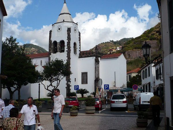 Kirche São Salvador in Santa Cruz